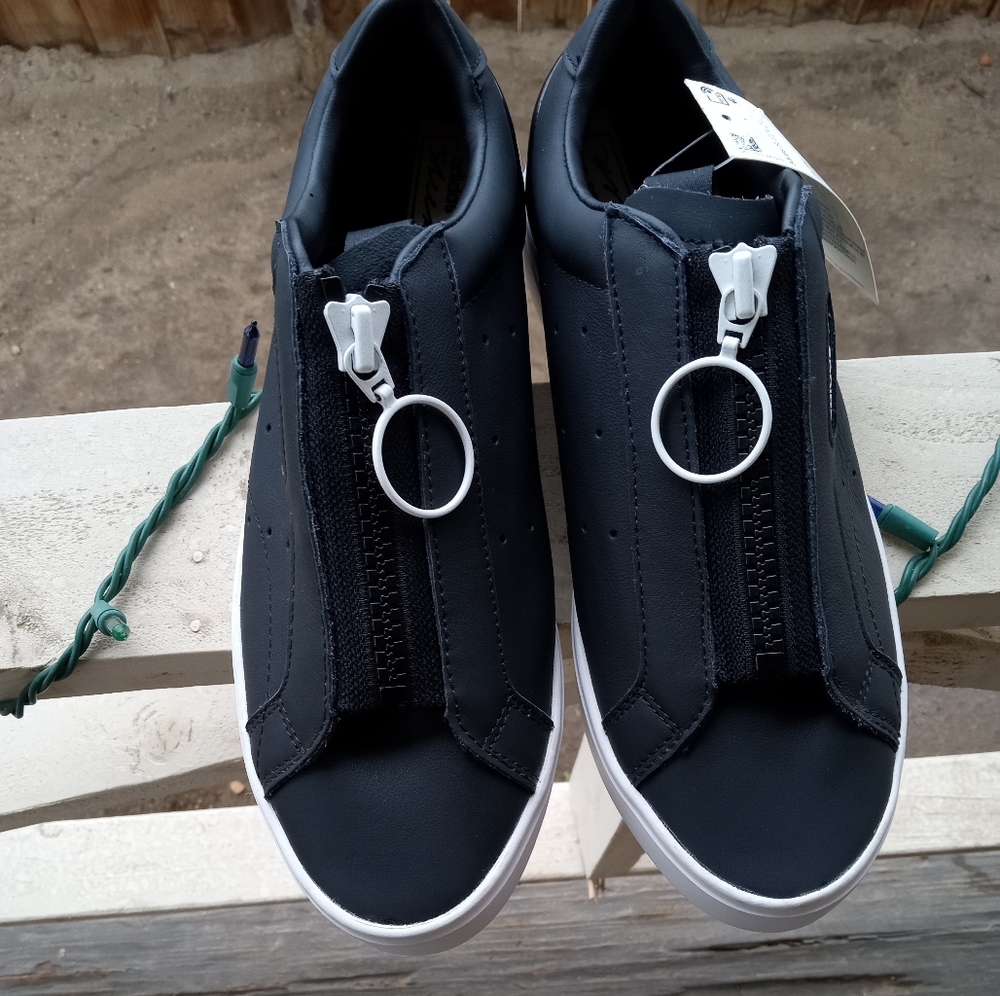 Adidas women shoes